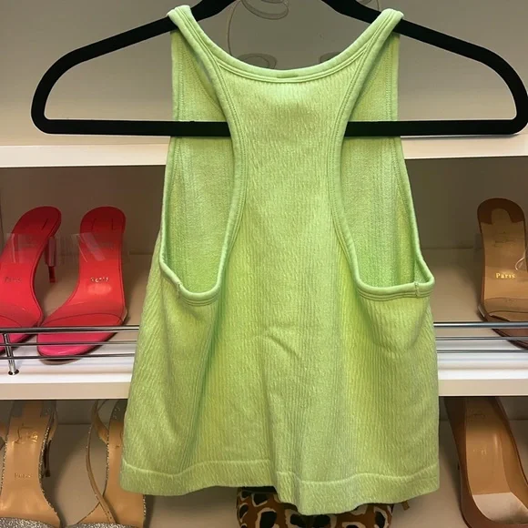 Cream Yoga Claire Tank Top Lime Size M/L - Picture 4 of 4